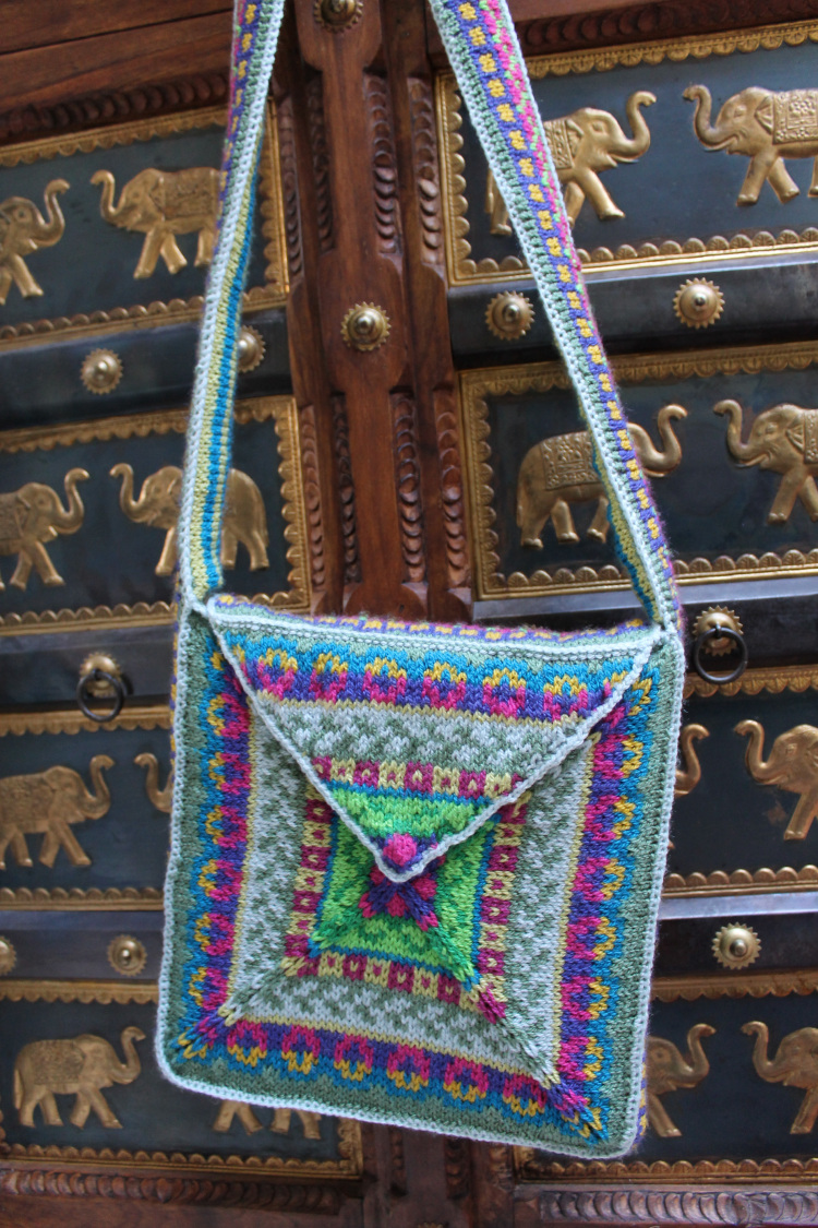Carnival Bag Knitting Pattern