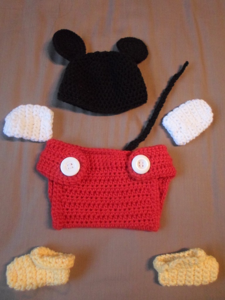 Mickey Baby Set Crochet Pattern
