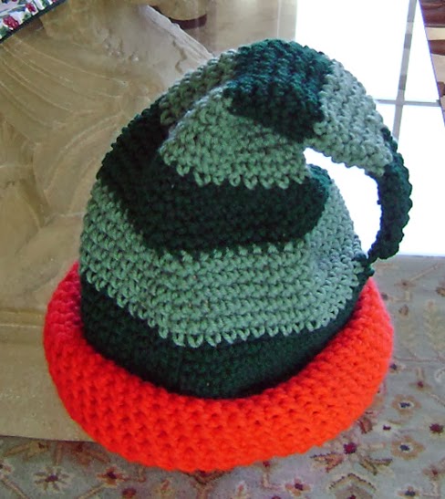 Elfitude Crochet Christmas Hat Pattern