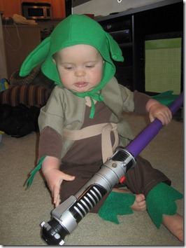 Baby Yoda Halloween Costume