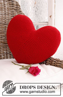 Giant Heart Crochet Pillow Pattern