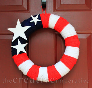 American Flag Yarn Wreath Tutorial