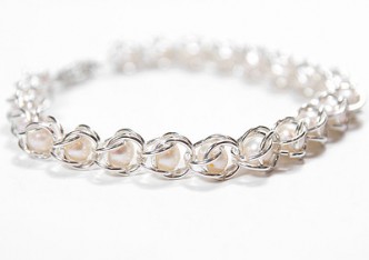 Chain Maille Pearl Bracelet Tutorial