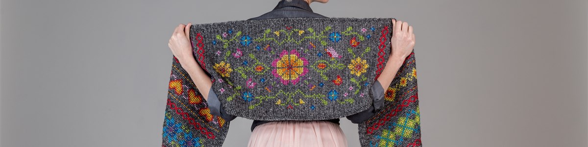 Gorgeous Intricate Crochet Shawl Pattern