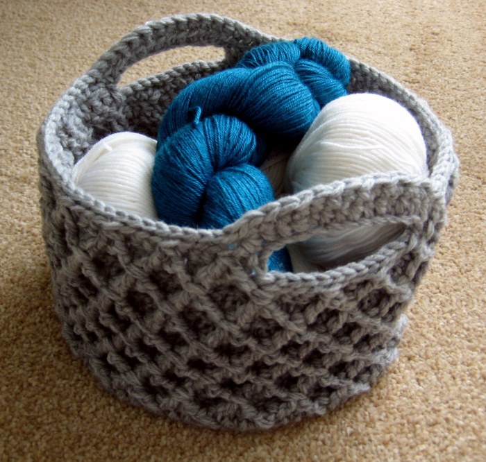 Diamond Trellis Basket Crochet Pattern